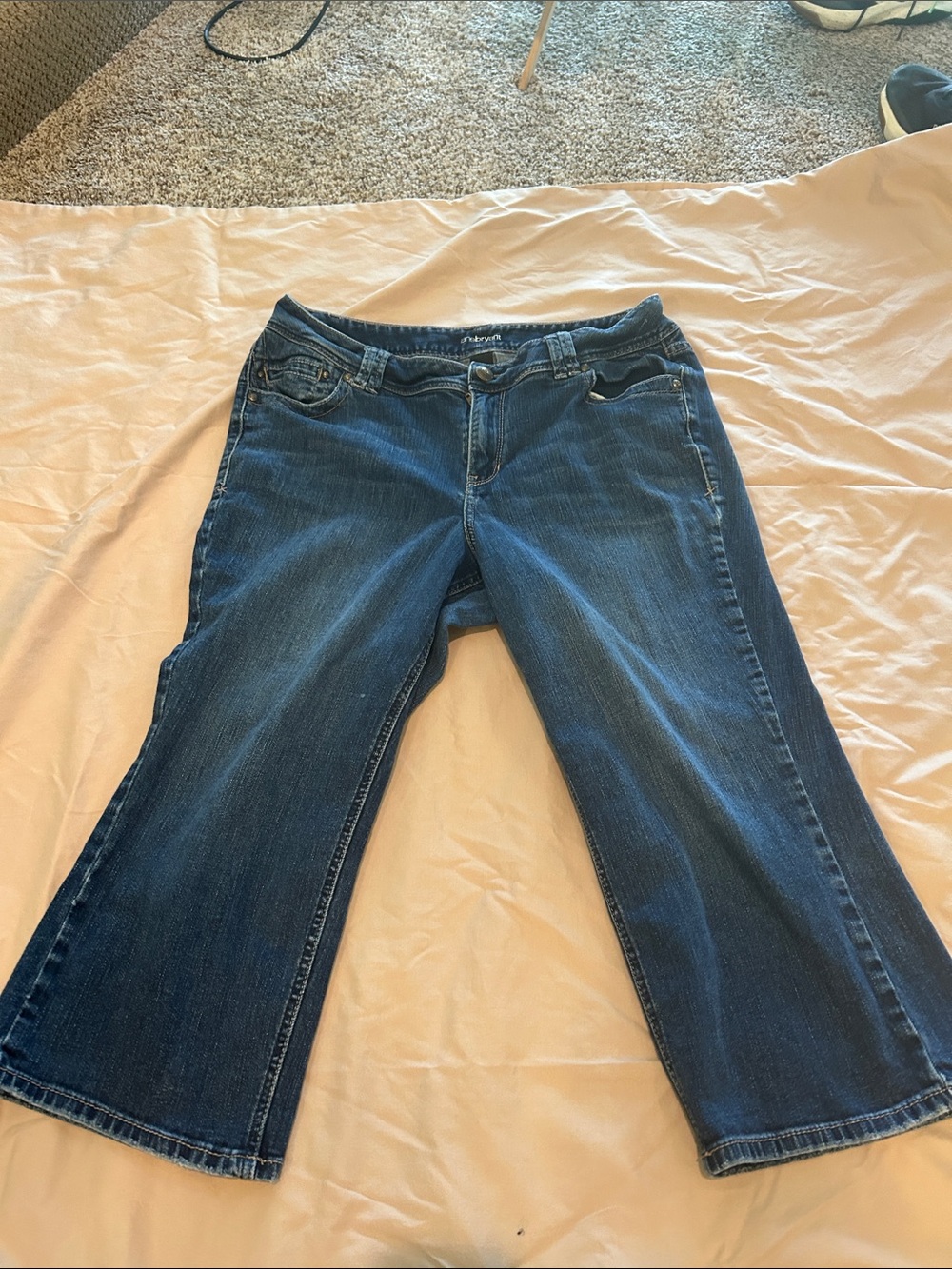 Lane Bryant Dark Blue Cropped capri  size 16